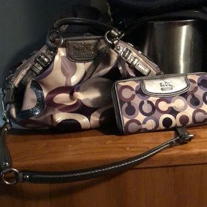 Coach purse and wallet